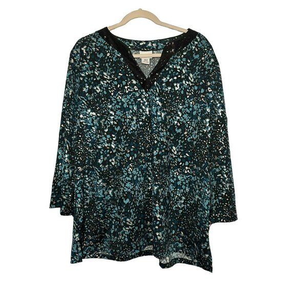 Jaclyn Smith Ladies Sequin Accented Flowy Sleek Blue White V Neck Blouse SZ XXL - Picture 3 of 7